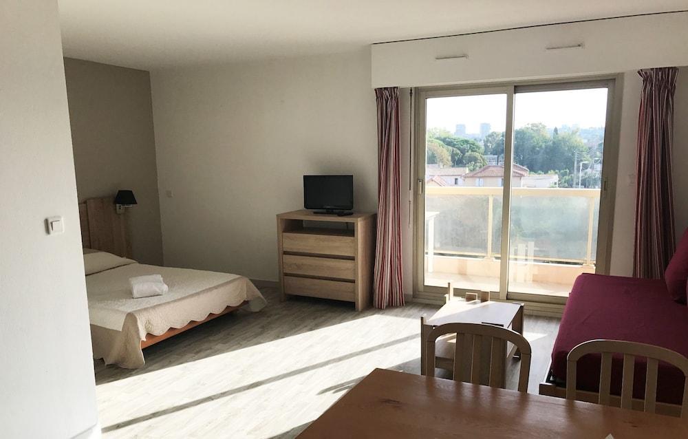 Residence Odalys Open Golfe Juan Екстериор снимка