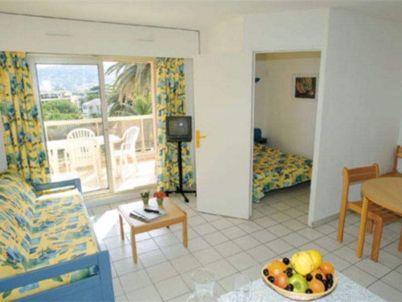 Residence Odalys Open Golfe Juan Екстериор снимка