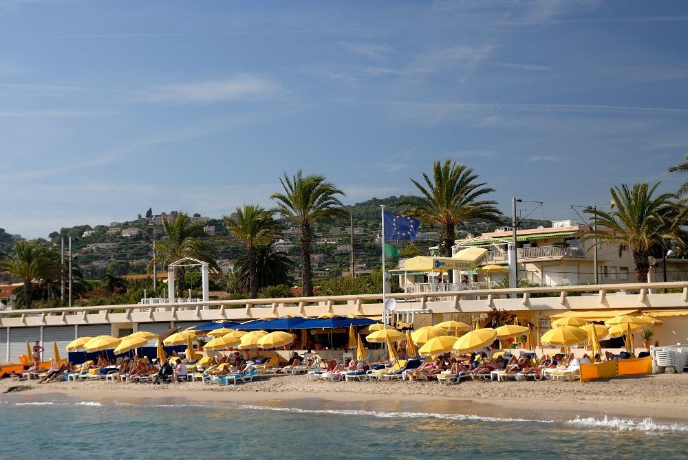 Residence Odalys Open Golfe Juan Екстериор снимка